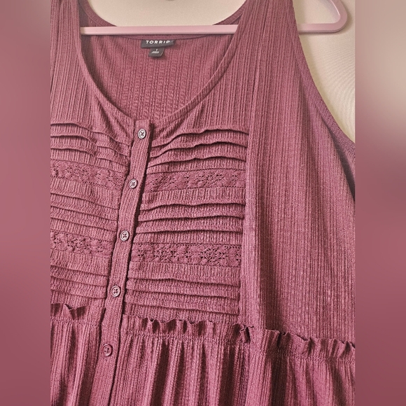 Torrid Size 1 Its Like a Burgundy Purple , Ruched Sleeveless Tank Top - Picture 5 of 6